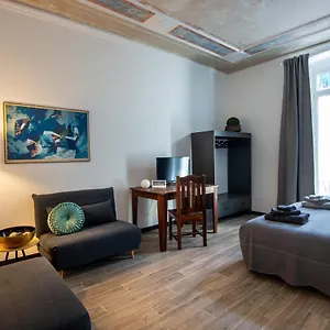 https://xenia.hotelitalianriviera.com